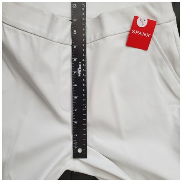 NWT SPANX Hi-Rise Smoothing Shapewear Kick Flare Pants Opaque White Size L - Picture 9 of 14